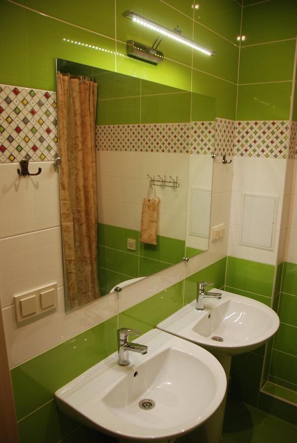 Green Apple Hostel Kiev Extérieur photo